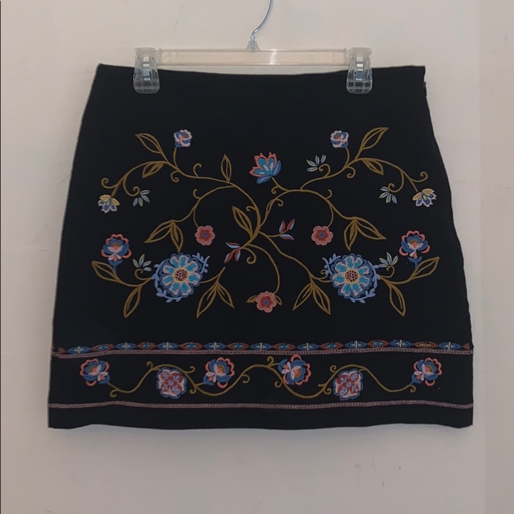 Cute Embroidered Loft Skirt